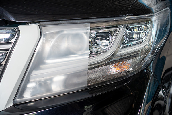 Can Headlight Restoration Improve Nighttime Visibility?